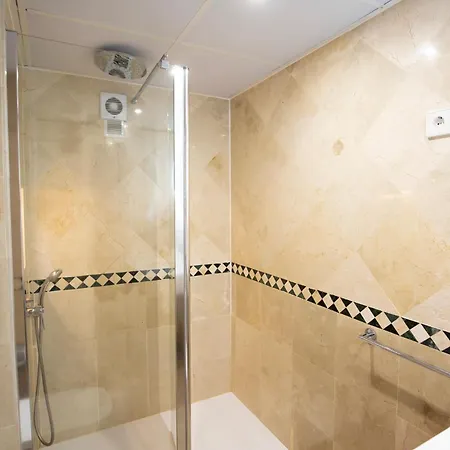 Edificio Leganitos Apartment Madrid Exterior photo